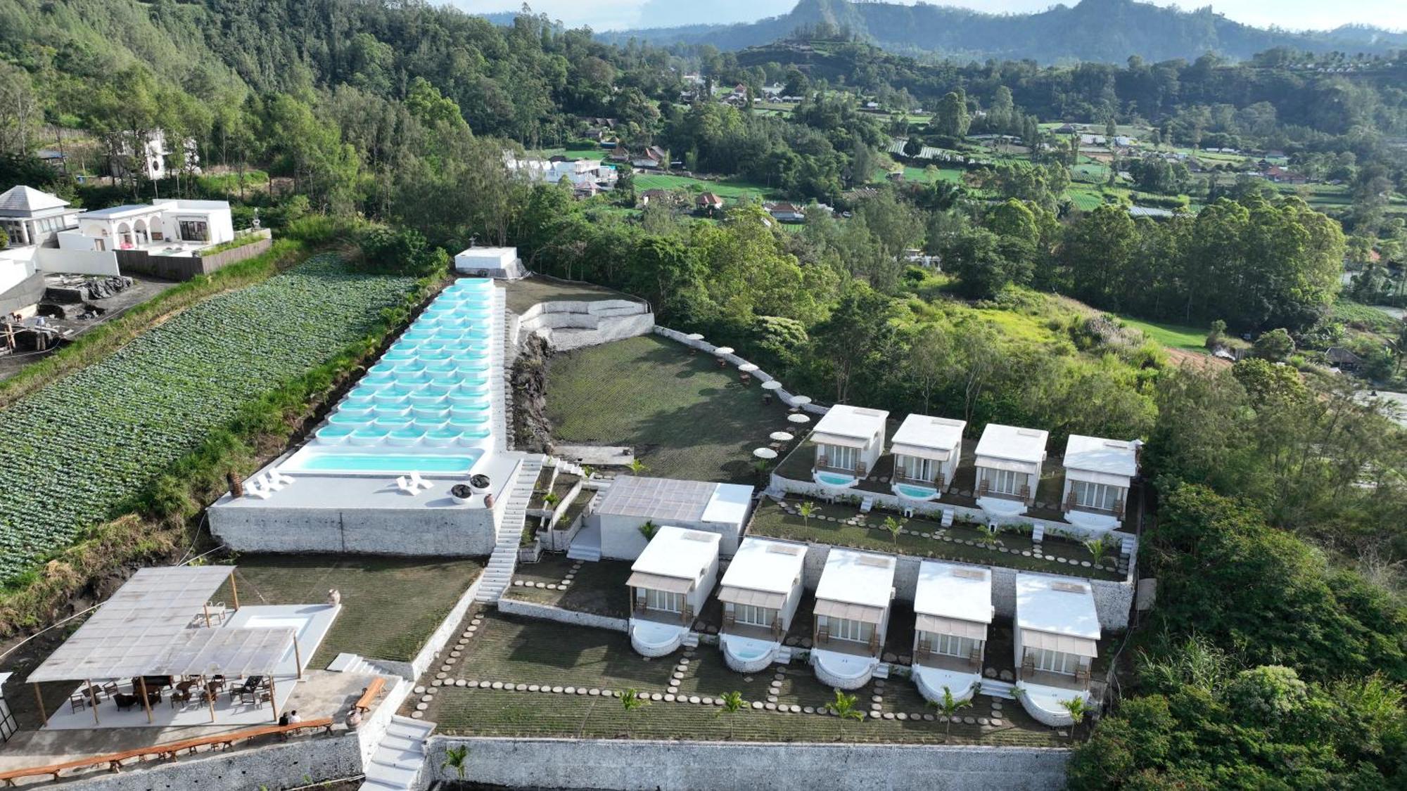 Cinze Villas And Hot Spring Kubupenlokan Exterior photo