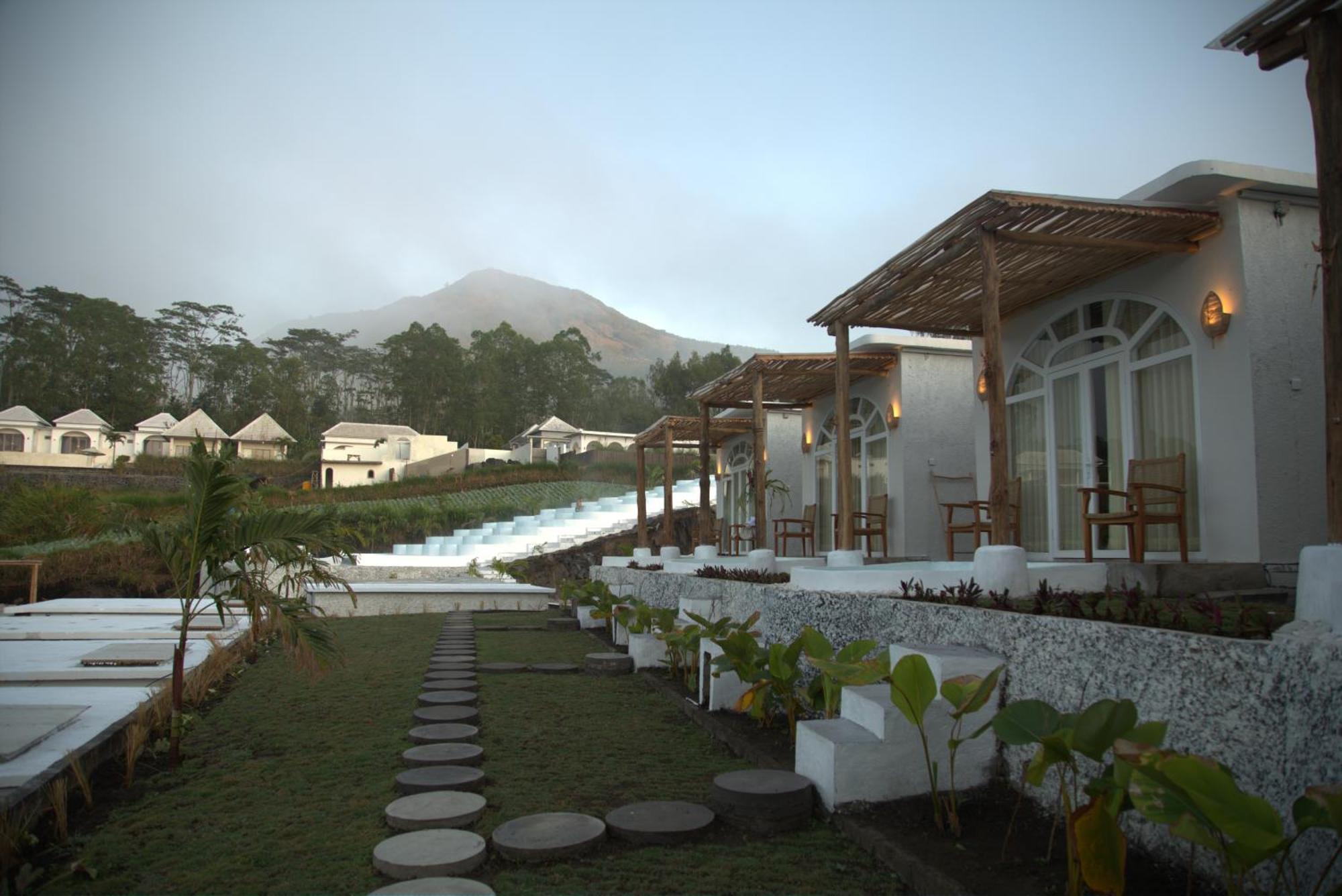 Cinze Villas And Hot Spring Kubupenlokan Exterior photo
